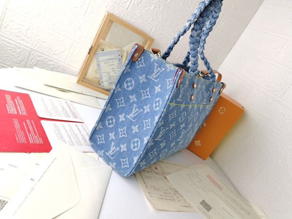 ルイヴィトンバッグ内部構造